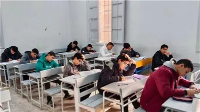 طلاب الصف الثالث الإعدادي    