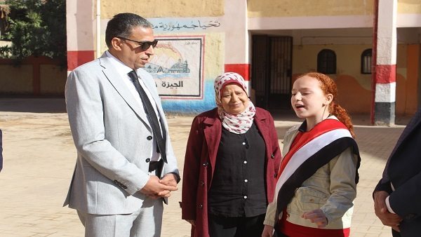 رسائل حاسمة من مدير تعليم الجيزة خلال جولة مدارس أبو النمرس    