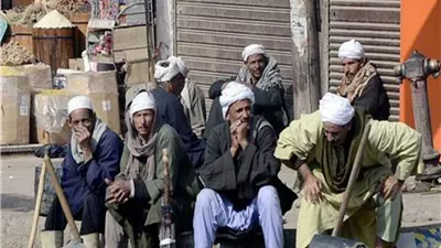 وزارة العمل تبدأ ضخ 767 مليون جنيه لدعم العمالة غير المنتظمة 
