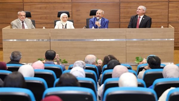 الأكاديمية العربية للعلوم تنظم مؤتمر طلابي لصيدلة العلمين    
