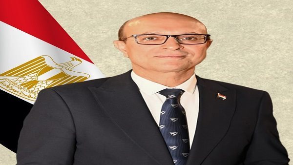 الدكتور أحمد المنشاوي رئيس جامعة أسيوط    