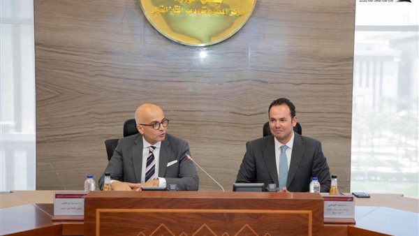جامعة عين شمس    