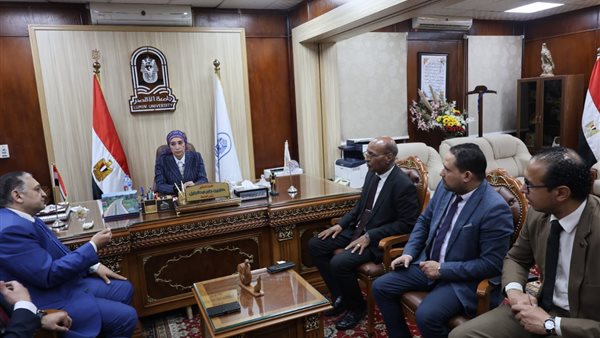جامعة الأقصر    