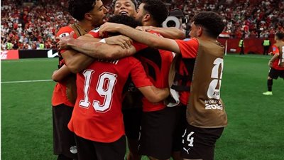 بعد الفوز التاريخي على نيوزيلندا.. موعد مباراة مصر وإيران في كأس العالم