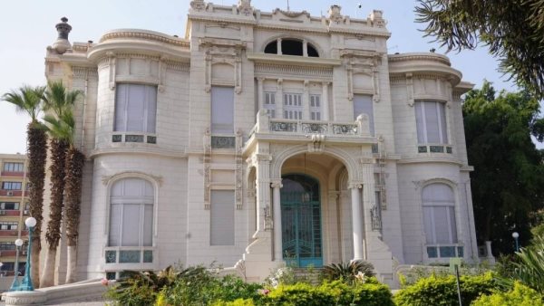 جامعة عين شمس    